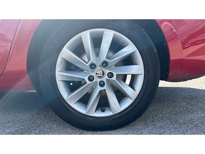 SKODA Superb SUPERB 1.5 TSI SE 5dr 