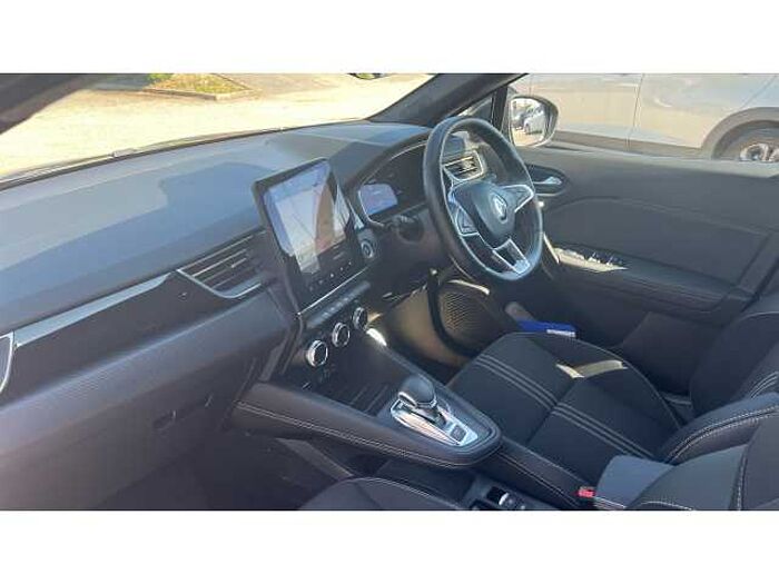 Renault Captur CAPTUR 1.6 E-Tech full hybrid 145 Engineered 5dr Auto 