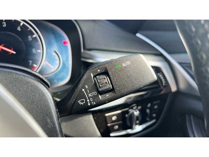 BMW 5 SERIES 530i M Sport 4dr Auto 