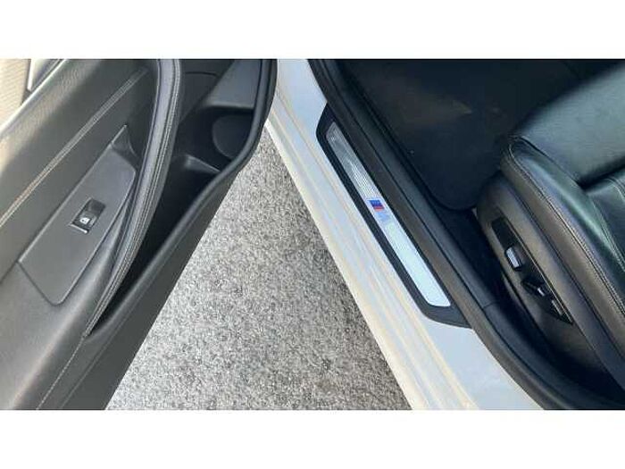 BMW 5 SERIES 530i M Sport 4dr Auto 