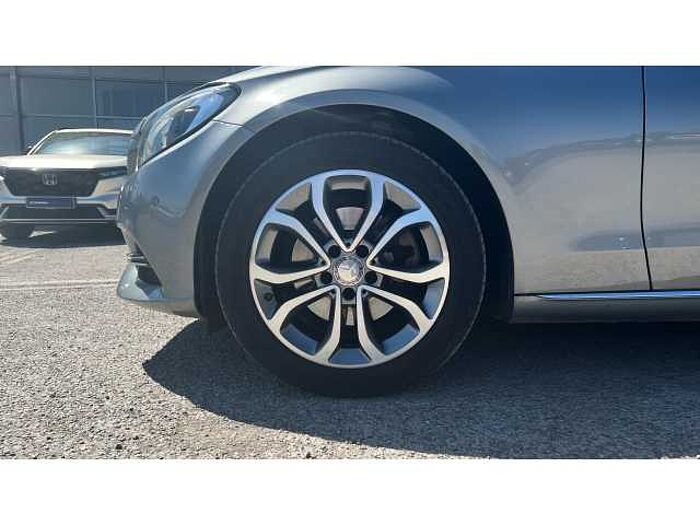 Mercedes-Benz C CLASS C200 Sport 4dr Auto 