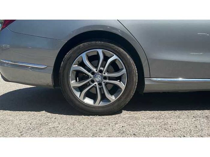 Mercedes-Benz C CLASS C200 Sport 4dr Auto 