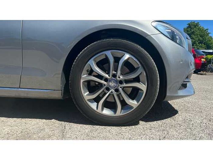 Mercedes-Benz C CLASS C200 Sport 4dr Auto 