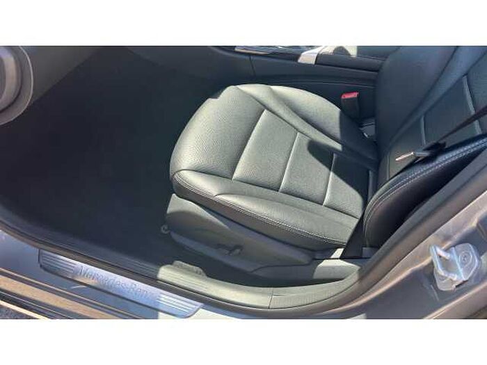 Mercedes-Benz C CLASS C200 Sport 4dr Auto 