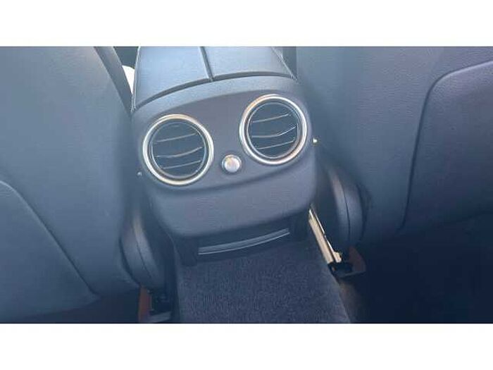 Mercedes-Benz C CLASS C200 Sport 4dr Auto 