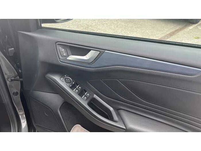 Ford Focus FOCUS 1.5 EcoBoost 150 Active X Auto 5dr 