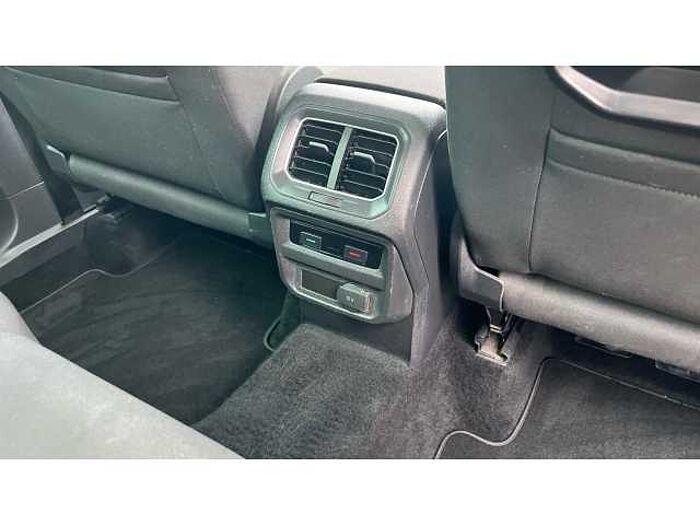 Volkswagen Tiguan TIGUAN 2.0 TDi 150 4Motion SE Nav 5dr DSG 