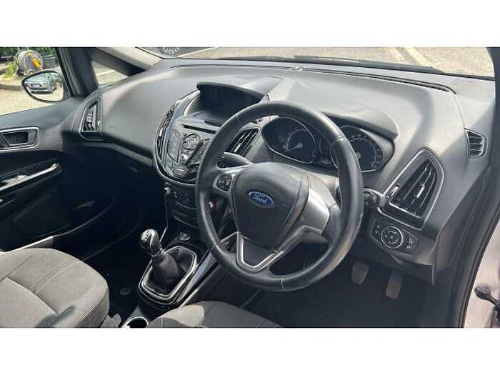 Ford B-MAX B-MAX 1.0 EcoBoost 125 Zetec Navigator 5dr 