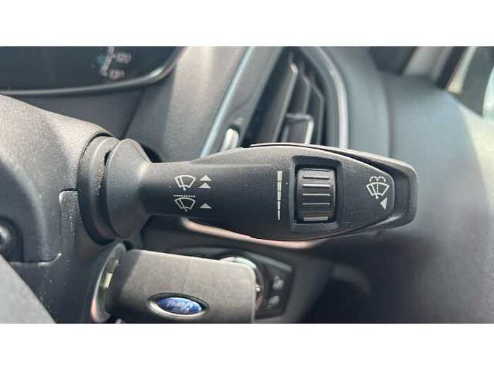 Ford B-MAX B-MAX 1.0 EcoBoost 125 Zetec Navigator 5dr 