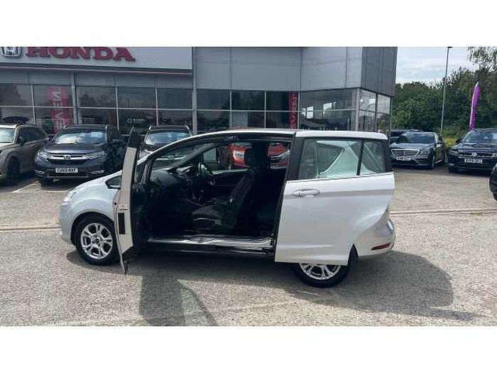 Ford B-MAX B-MAX 1.0 EcoBoost 125 Zetec Navigator 5dr 