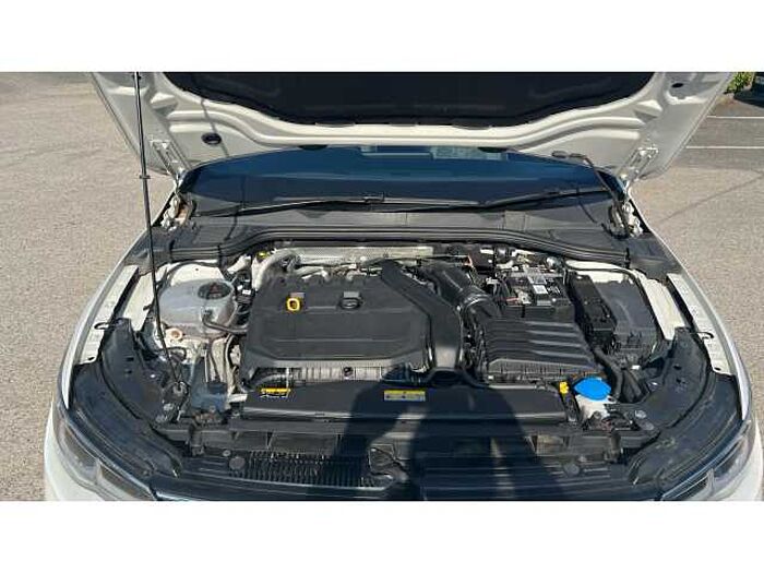 Volkswagen Golf GOLF 1.5 TSI R-Line 5dr 