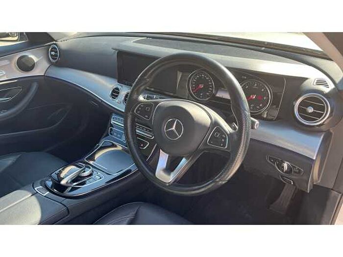 Mercedes-Benz E CLASS E220d SE Premium 5dr 9G-Tronic 
