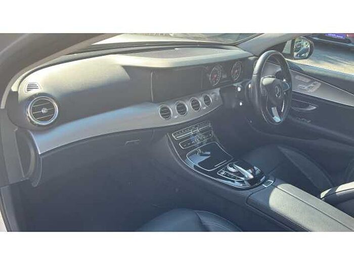 Mercedes-Benz E CLASS E220d SE Premium 5dr 9G-Tronic 