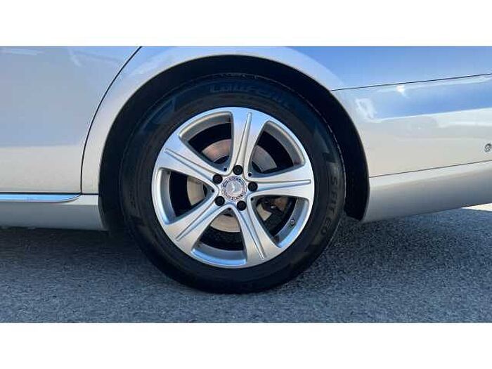 Mercedes-Benz E CLASS E220d SE Premium 5dr 9G-Tronic 