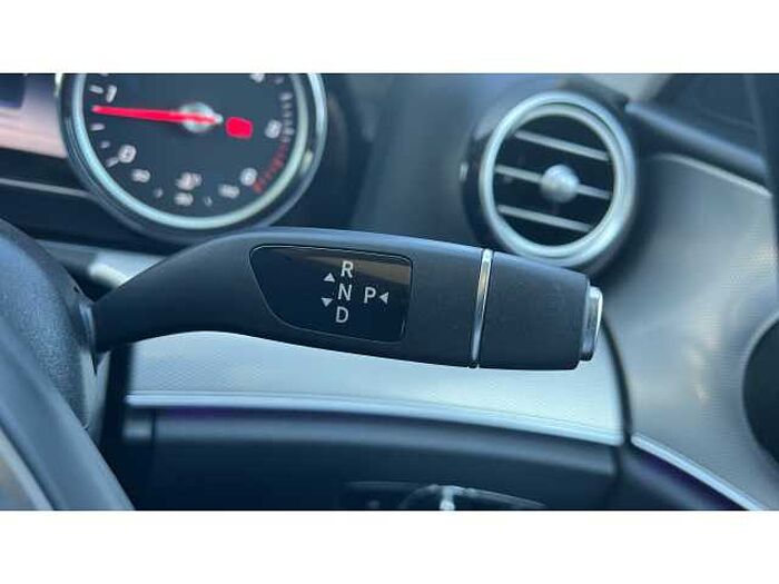 Mercedes-Benz E CLASS E220d SE Premium 5dr 9G-Tronic 