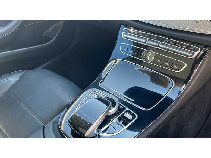 Mercedes-Benz E CLASS E220d SE Premium 5dr 9G-Tronic 