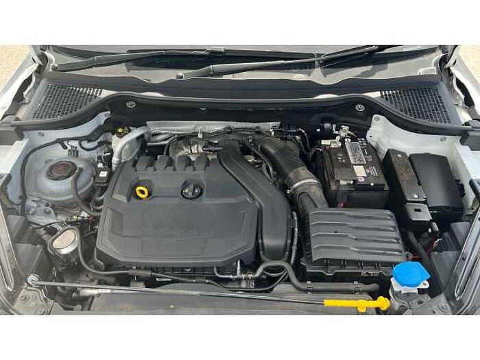 SKODA Karoq KAROQ 1.5 TSI SE L 5dr 