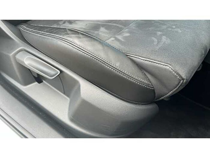 SKODA Karoq KAROQ 1.5 TSI SE L 5dr 