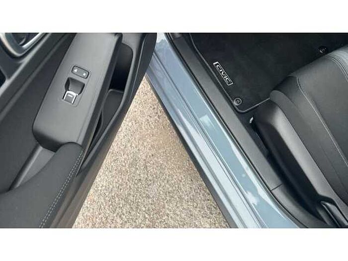 Honda Civic Hybrid CIVIC 2.0 eHEV Elegance 5dr CVT 