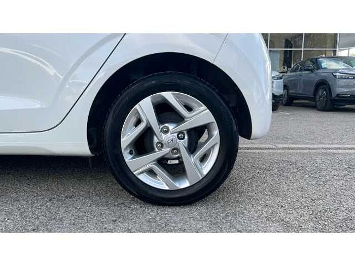 Hyundai i10 I10 1.0 MPi SE Connect 5dr Auto 
