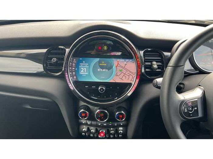 MINI Mini HATCHBACK 1.5 Cooper Classic 3dr Auto 