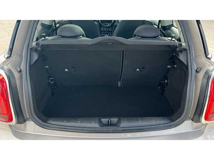 MINI Mini HATCHBACK 1.5 Cooper Classic 3dr Auto 