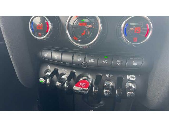 MINI Mini HATCHBACK 1.5 Cooper Classic 3dr Auto 