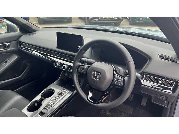 Honda Civic e:HEV Elegance 